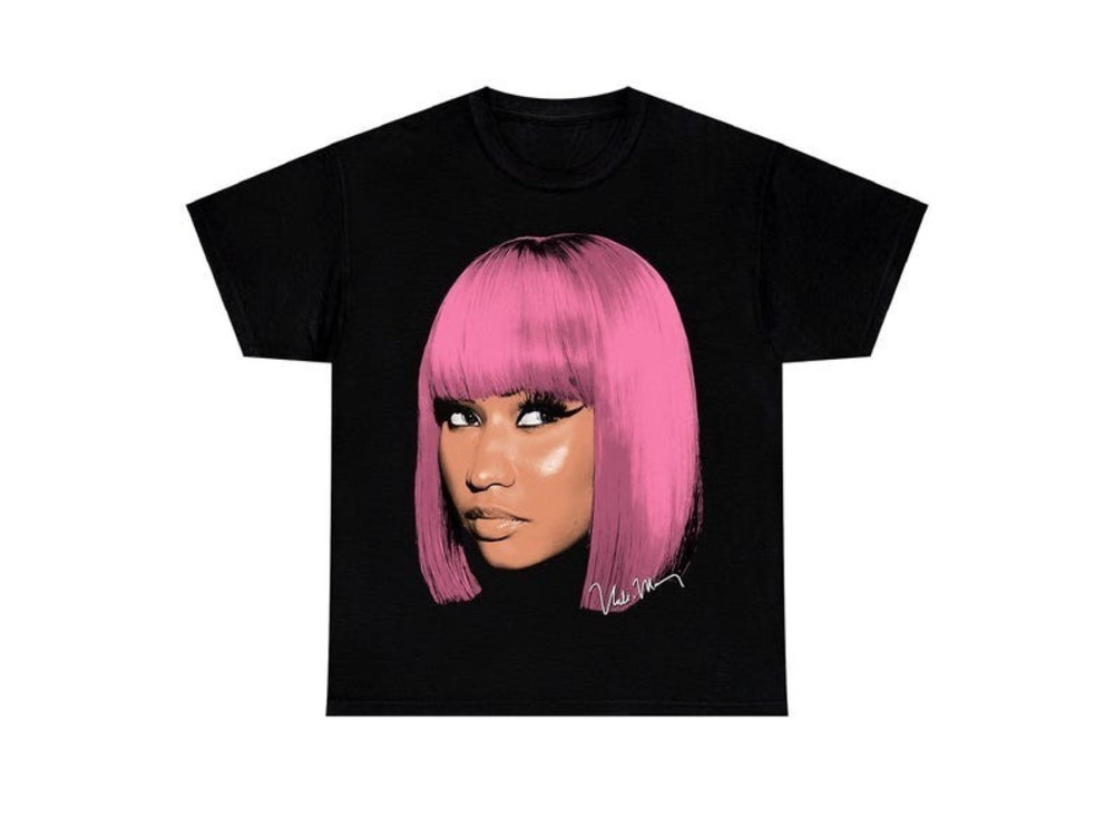 NICKI MINAJ T-SHIRT Rare Queen Of Rap Tee Album Cover Art
